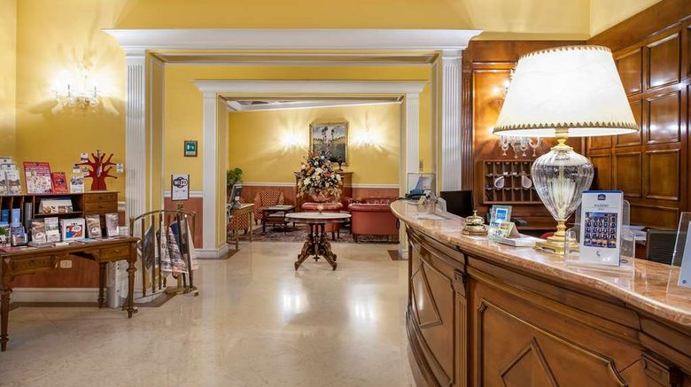 <b>Best Western Ai Cavalieri Hotel Lobby</b>. Images powered by <a href="https://iceportal.shijigroup.com/" title="IcePortal" target="_blank">IcePortal</a>.