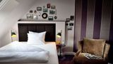 <b>SYTE Hotel Mannheim Room</b>. Images powered by <a href="https://iceportal.shijigroup.com/" title="IcePortal" target="_blank">IcePortal</a>.