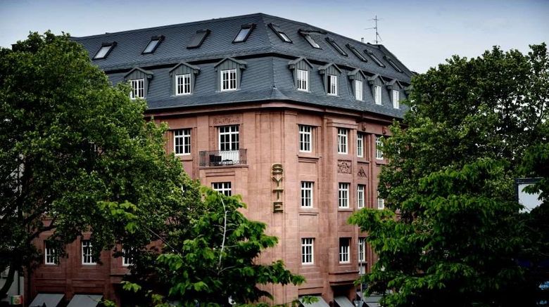 <b>SYTE Hotel Mannheim Exterior</b>. Images powered by <a href="https://iceportal.shijigroup.com/" title="IcePortal" target="_blank">IcePortal</a>.