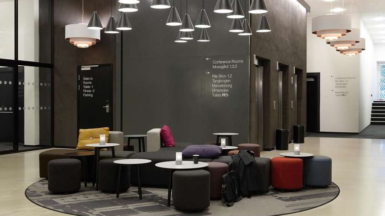 <b>Scandic Aarhus City Meeting</b>. Images powered by <a href="https://iceportal.shijigroup.com/" title="IcePortal" target="_blank">IcePortal</a>.