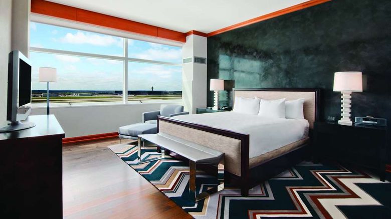 <b>Grand Hyatt DFW Suite</b>. Images powered by <a href="https://iceportal.shijigroup.com/" title="IcePortal" target="_blank">IcePortal</a>.