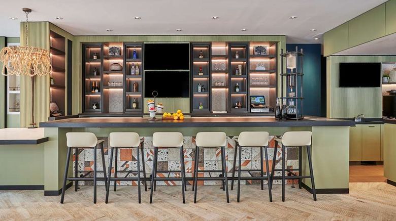 <b>Hyatt Centric The Pike Long Beach Restaurant</b>. Images powered by <a href="https://iceportal.shijigroup.com/" title="IcePortal" target="_blank">IcePortal</a>.