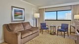 <b>Hyatt Regency Milwaukee Suite</b>. Images powered by <a href="https://iceportal.shijigroup.com/" title="IcePortal" target="_blank">IcePortal</a>.