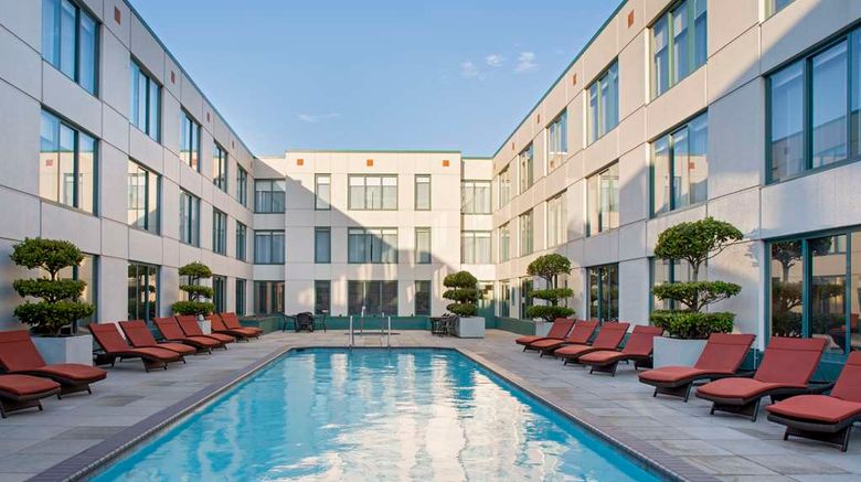 <b>Hyatt Centric Fisherman's Wharf Pool</b>. Images powered by <a href="https://iceportal.shijigroup.com/" title="IcePortal" target="_blank">IcePortal</a>.