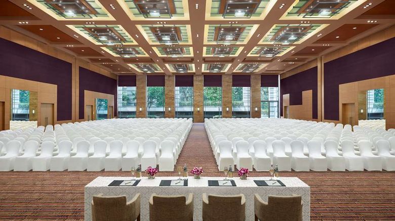 <b>Grand Hyatt Mumbai Ballroom</b>. Images powered by <a href="https://iceportal.shijigroup.com/" title="IcePortal" target="_blank">IcePortal</a>.