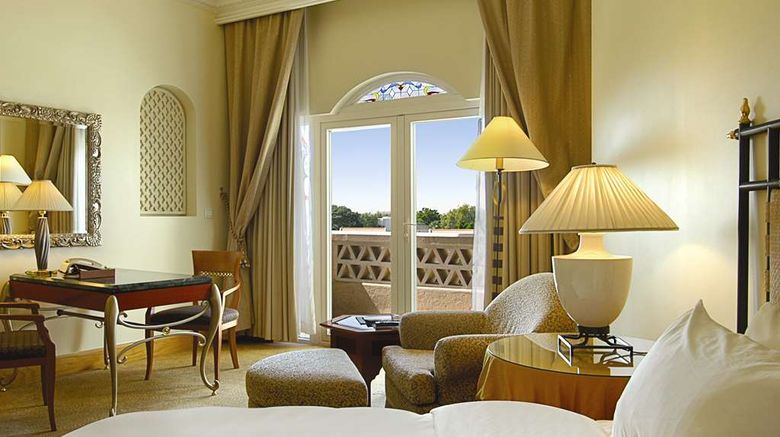 <b>Grand Hyatt Muscat Room</b>. Images powered by <a href="https://iceportal.shijigroup.com/" title="IcePortal" target="_blank">IcePortal</a>.