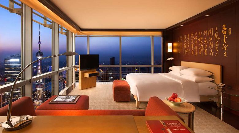 <b>Grand Hyatt Shanghai Room</b>. Images powered by <a href=https://www.travelagewest.com/Hotels/Shanghai/