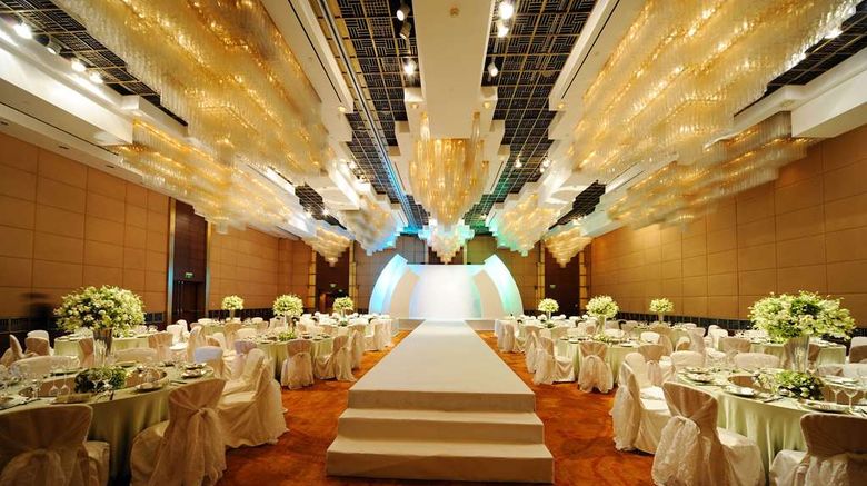 <b>Grand Hyatt Shanghai Ballroom</b>. Images powered by <a href=https://www.travelagewest.com/Hotels/Shanghai/