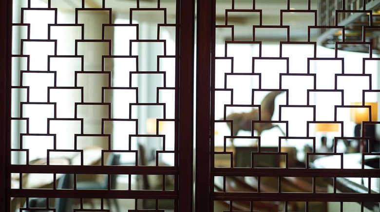 <b>Grand Hyatt Shanghai Restaurant</b>. Images powered by <a href=https://www.travelagewest.com/Hotels/Shanghai/