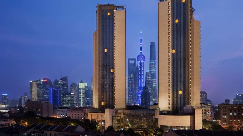 Hyatt on the Bund, Shanghai Exterior. Images powered by <a href="https://iceportal.shijigroup.com" target="_blank" rel="noopener">Ice Portal</a>.
