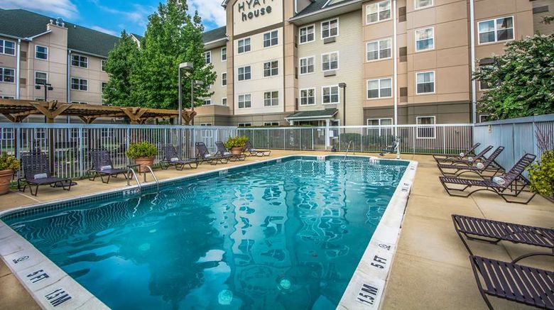<b>Hyatt House Herndon/Reston Pool</b>. Images powered by <a href="https://iceportal.shijigroup.com/" title="IcePortal" target="_blank">IcePortal</a>.