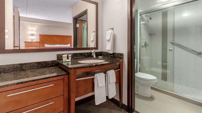 <b>Hyatt Place Charlotte Airport Tyvola Rd Room</b>. Images powered by <a href="https://iceportal.shijigroup.com/" title="IcePortal" target="_blank">IcePortal</a>.