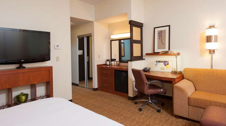 <b>Hyatt Place Des Moines Downtown Room</b>. Images powered by <a href="https://iceportal.shijigroup.com/" title="IcePortal" target="_blank">IcePortal</a>.