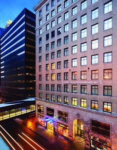 Hyatt Place Des Moines Downtown