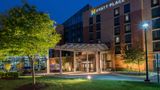 <b>Hyatt Place Herndon/Dulles Airport-East Exterior</b>. Images powered by <a href="https://iceportal.shijigroup.com/" title="IcePortal" target="_blank">IcePortal</a>.