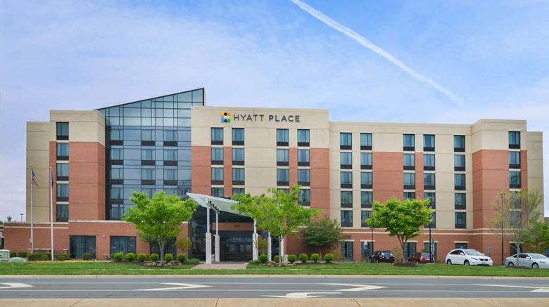 <b>Hyatt Place Herndon/Dulles Airport-East Exterior</b>. Images powered by <a href="https://iceportal.shijigroup.com/" title="IcePortal" target="_blank">IcePortal</a>.