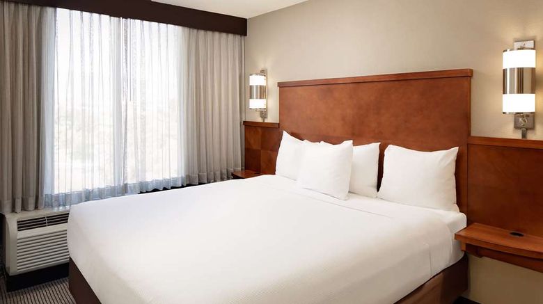 <b>Hyatt Place Ontario/Rancho Cucamonga Room</b>. Images powered by <a href="https://iceportal.shijigroup.com/" title="IcePortal" target="_blank">IcePortal</a>.