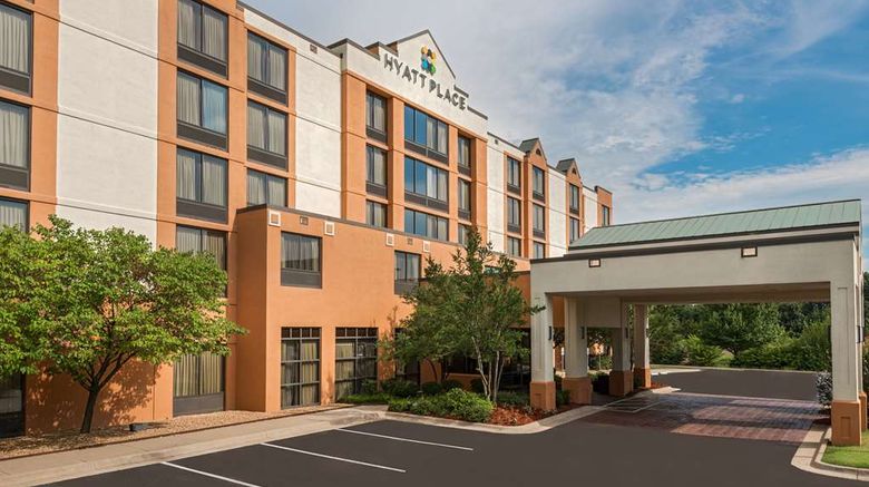 Hyatt Place Rogers Bentonville Exterior. Images powered by <a href="https://iceportal.shijigroup.com" target="_blank" rel="noopener">Ice Portal</a>.