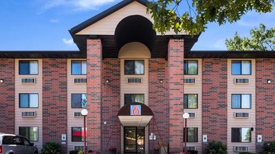 Motel 6 Prospect Heights