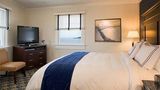 Newport Beach Hotel & Suites Room
