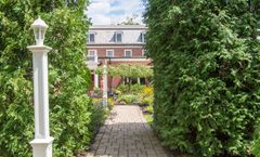 Exeter Inn