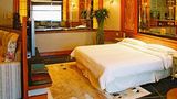 Manhattan Bund Business Hotel Suite