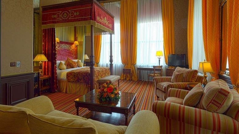 <b>The Merchant Hotel Suite</b>. Images powered by <a href="https://iceportal.shijigroup.com/" title="IcePortal" target="_blank">IcePortal</a>.