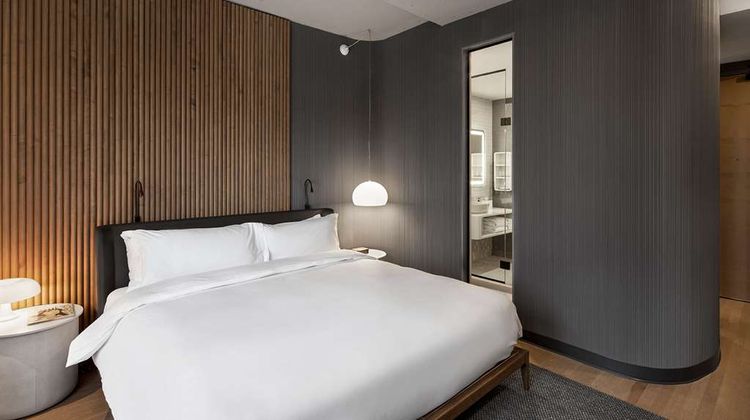 Hotel Le Germain Montreal Room
