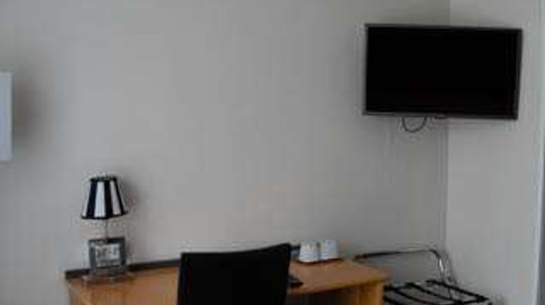 <b>Hotel Lindenhof Room</b>. Images powered by <a href="https://iceportal.shijigroup.com/" title="IcePortal" target="_blank">IcePortal</a>.