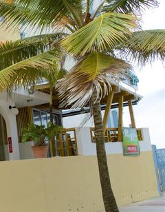 Sandy Beach Hotel