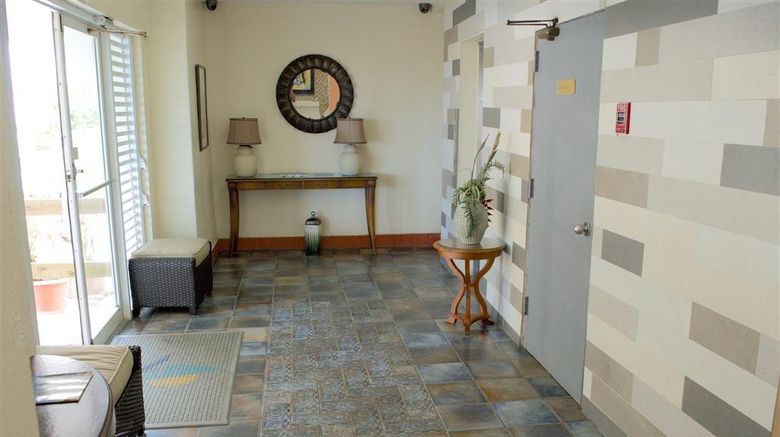 <b>Sandy Beach Hotel Room</b>. Images powered by <a href="https://iceportal.shijigroup.com/" title="IcePortal" target="_blank">IcePortal</a>.