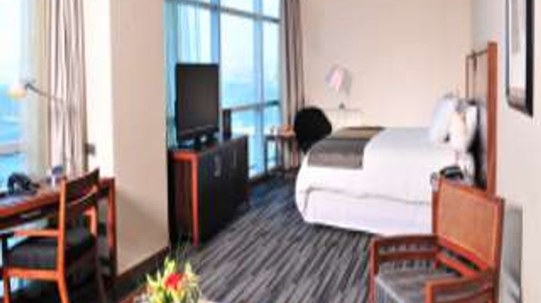 <b>Hotel Dreams del Estrecho Suite</b>. Images powered by <a href="https://iceportal.shijigroup.com/" title="IcePortal" target="_blank">IcePortal</a>.