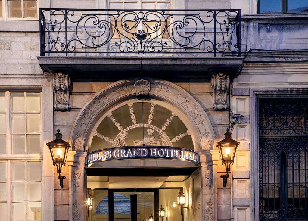 Grand best sale hotel reylof