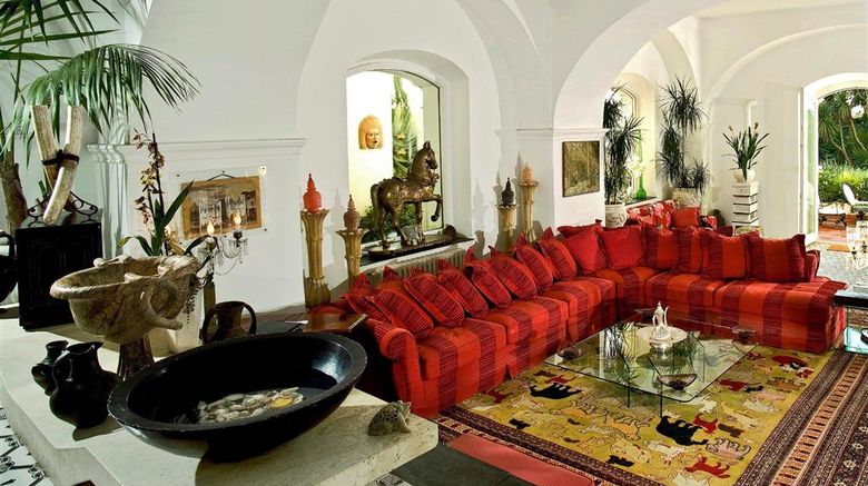<b>Villa le Scale Lobby</b>. Images powered by <a href="https://iceportal.shijigroup.com/" title="IcePortal" target="_blank">IcePortal</a>.