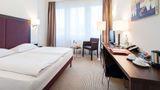 Azimut Hotel Munich City Room