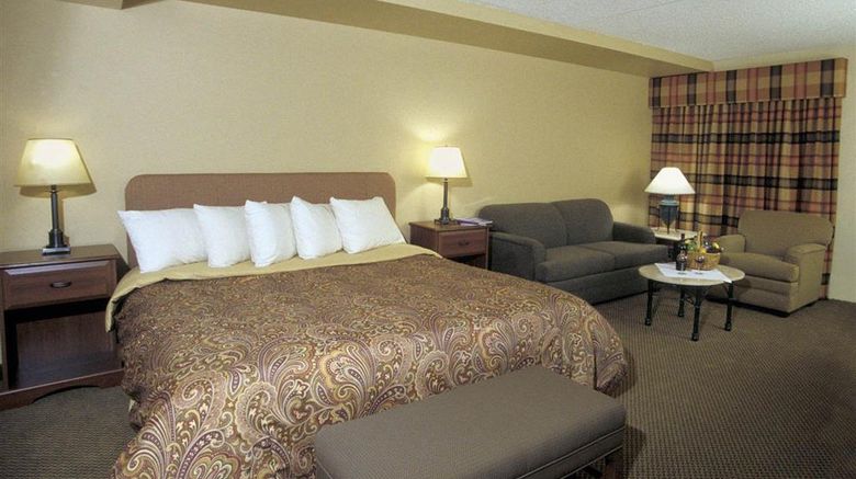 <b>Evergreen Lodge & Condos at Vail Room</b>. Images powered by <a href="https://iceportal.shijigroup.com/" title="IcePortal" target="_blank">IcePortal</a>.