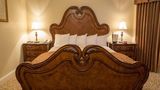 Horton Grand Hotel Room