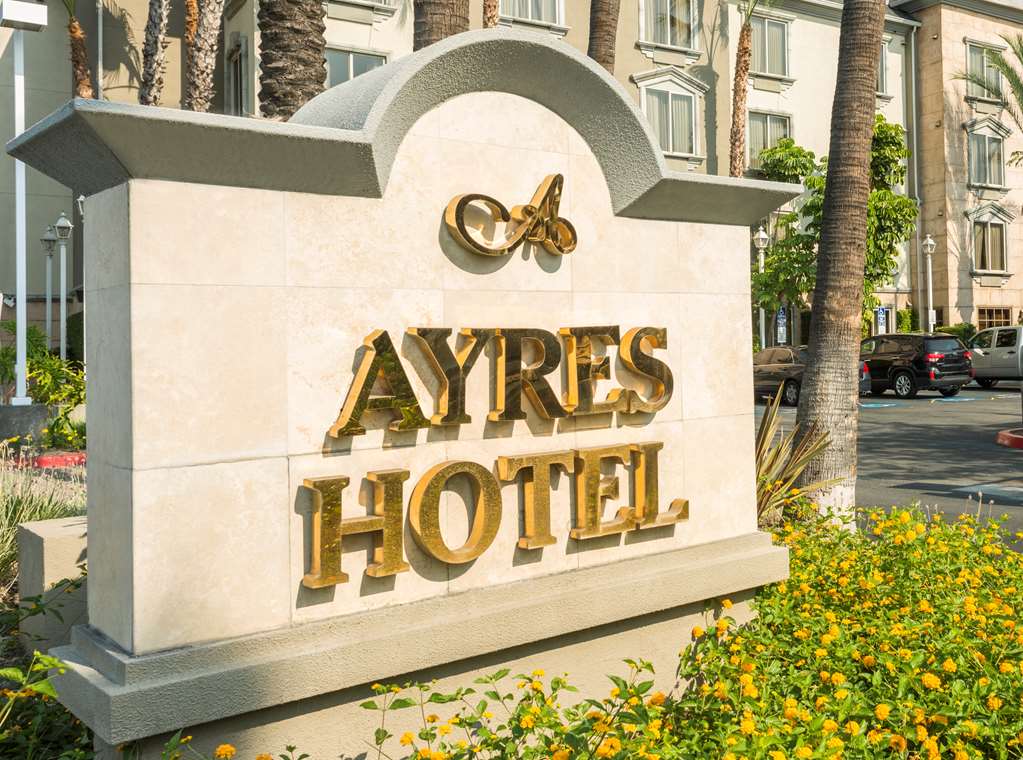 Ayres hotel deals