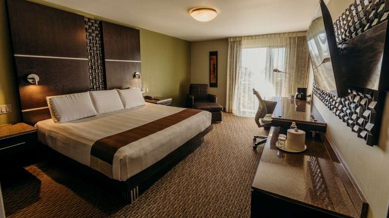 <b>Araiza Hotel & Convention Ctr Room</b>. Images powered by <a href="https://iceportal.shijigroup.com/" title="IcePortal" target="_blank">IcePortal</a>.