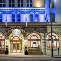 Hotel Shattuck Plaza