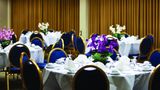 <b>Castle Hilo Hawaiian Hotel Ballroom</b>. Images powered by <a href="https://iceportal.shijigroup.com/" title="IcePortal" target="_blank">IcePortal</a>.