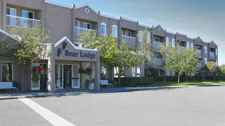 <b>Bear Lodge Exterior</b>. Images powered by <a href="https://iceportal.shijigroup.com/" title="IcePortal" target="_blank">IcePortal</a>.
