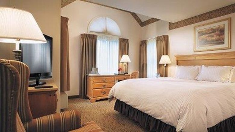 <b>Inn on the Square Room</b>. Images powered by <a href="https://iceportal.shijigroup.com/" title="IcePortal" target="_blank">IcePortal</a>.