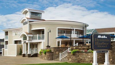 Hyannis Harbor Hotel