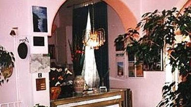 <b>Hotel Villa Bellavista Lobby</b>. Images powered by <a href="https://iceportal.shijigroup.com/" title="IcePortal" target="_blank">IcePortal</a>.