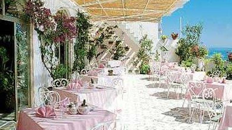 <b>Hotel Villa Bellavista Restaurant</b>. Images powered by <a href="https://iceportal.shijigroup.com/" title="IcePortal" target="_blank">IcePortal</a>.