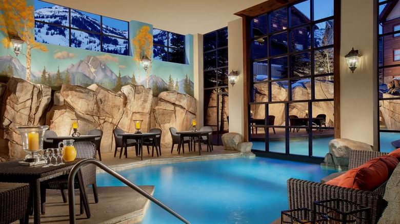 <b>Snake River Lodge & Spa Pool</b>. Images powered by <a href="https://iceportal.shijigroup.com/" title="IcePortal" target="_blank">IcePortal</a>.