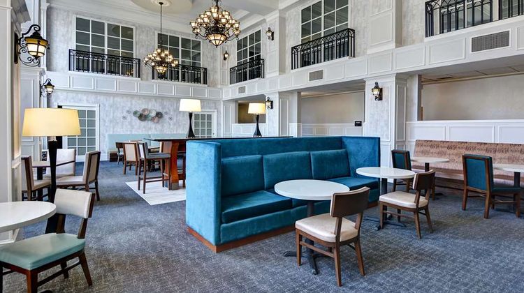 Hampton Inn & Suites Birmingham-Hoover Lobby