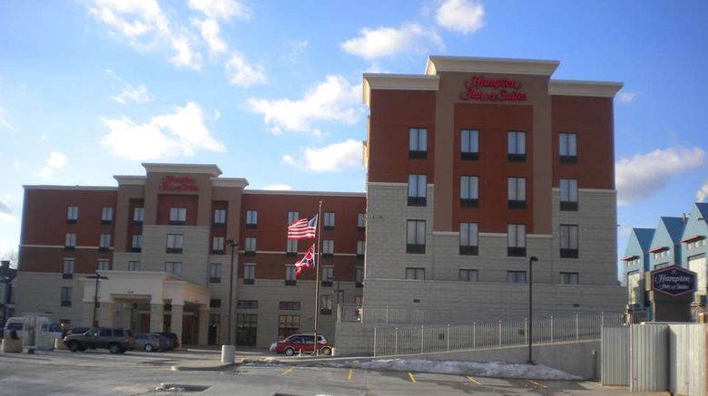 <b>Hampton Inn & Suites Uptown-University Exterior</b>. Images powered by <a href="https://iceportal.shijigroup.com/" title="IcePortal" target="_blank">IcePortal</a>.