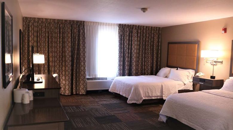 <b>Hampton Inn & Suites Fremont Room</b>. Images powered by <a href="https://iceportal.shijigroup.com/" title="IcePortal" target="_blank">IcePortal</a>.